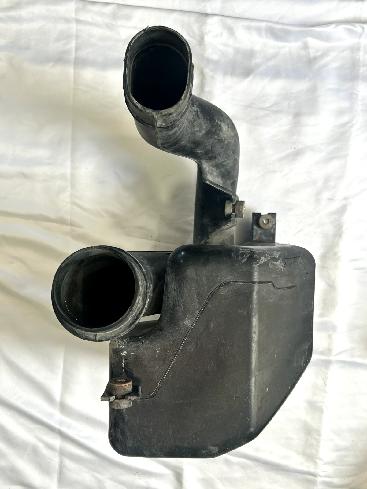 92-95 HONDA CIVIC SI EG AIR INTAKE RESONATOR CHAMBER OEM Silencer. OEM AIR BOX