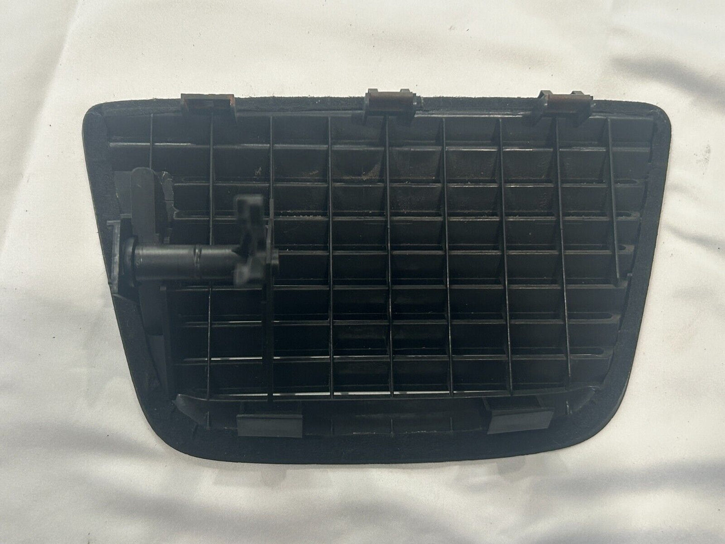 92-95 Honda Civic Upper Center Defrost Vent Dash Cover Assembly OEM Black 93 94