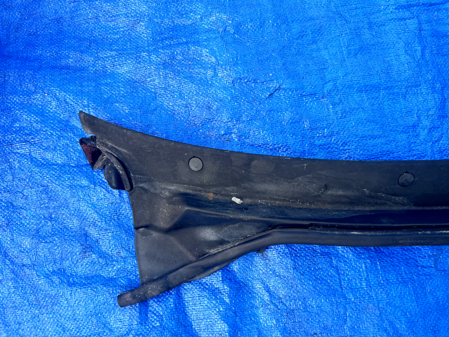 92-95 OEM HONDA CIVIC SI EG COUPE HATCH - WINDSHIELD WIPER COWL TRIM PLASTIC