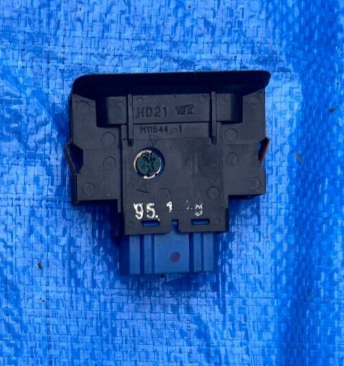 92-95 HONDA CIVIC - EMERGENCY HAZARD SWITCH BUTTON - OEM 35510SR3003