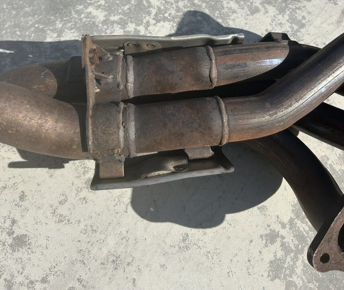 00-03 Honda S2000 AP1 2.0L (F20C) OEM Engine Exhaust Manifold