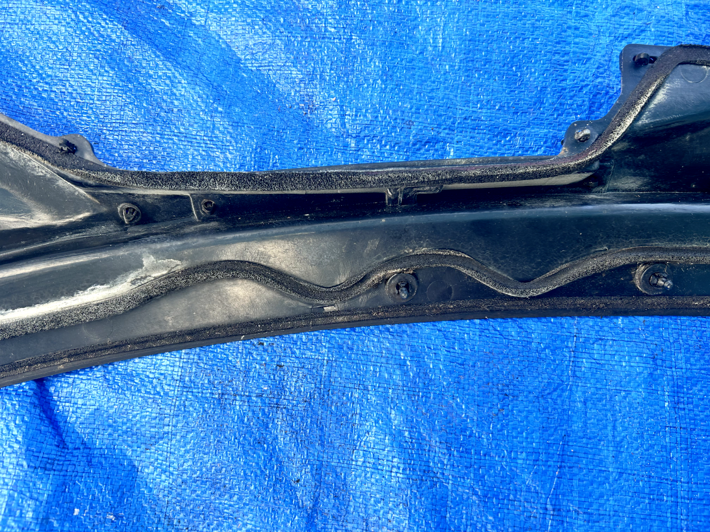 92-95 OEM HONDA CIVIC SI EG COUPE HATCH - WINDSHIELD WIPER COWL TRIM PLASTIC