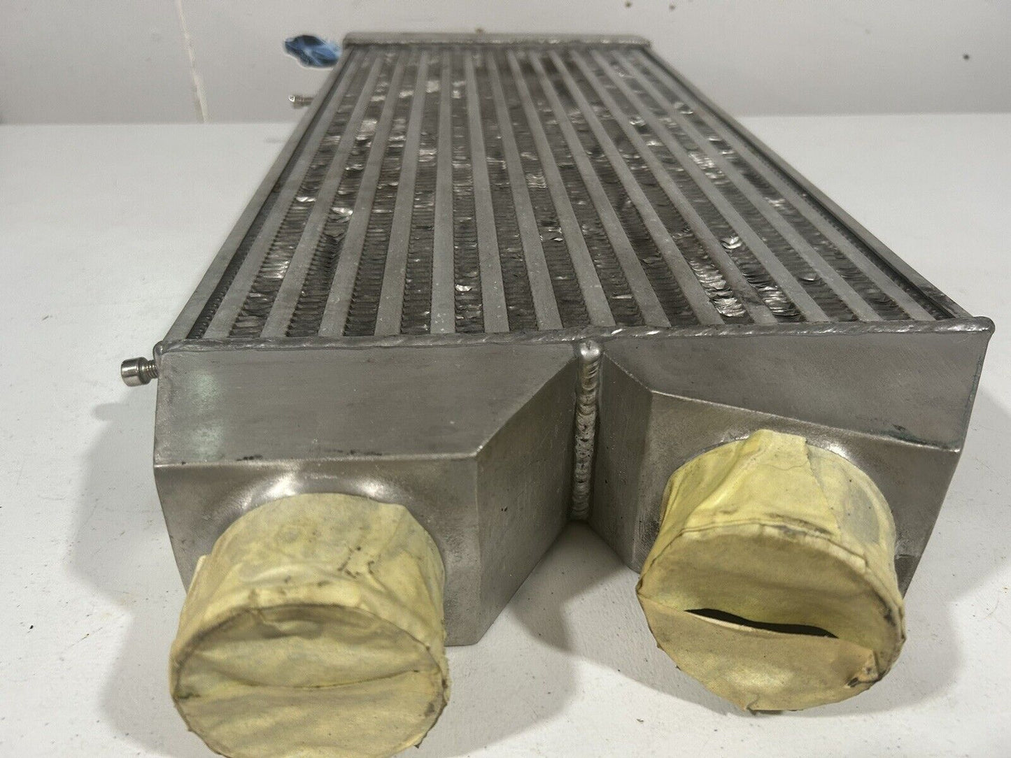 EMUSA Intercooler 25x11x3 Front Mount 2.5" Inlet&Outlet Same 1 Side Honda Civic