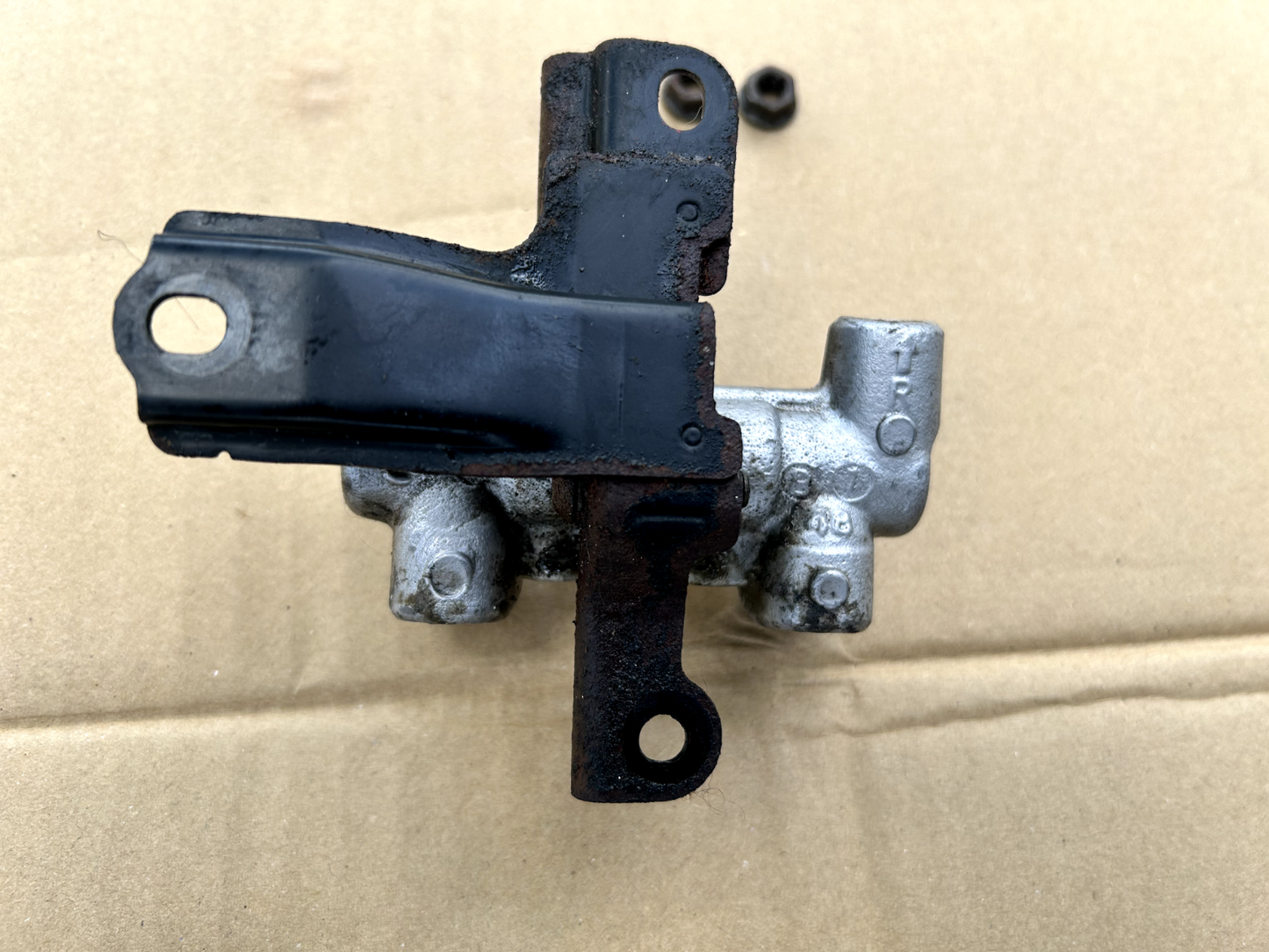 92-95 HONDA CIVIC SI REAR DISC BRAKE PROPORTIONING VALVE 4040 40/40 PROP VALVE