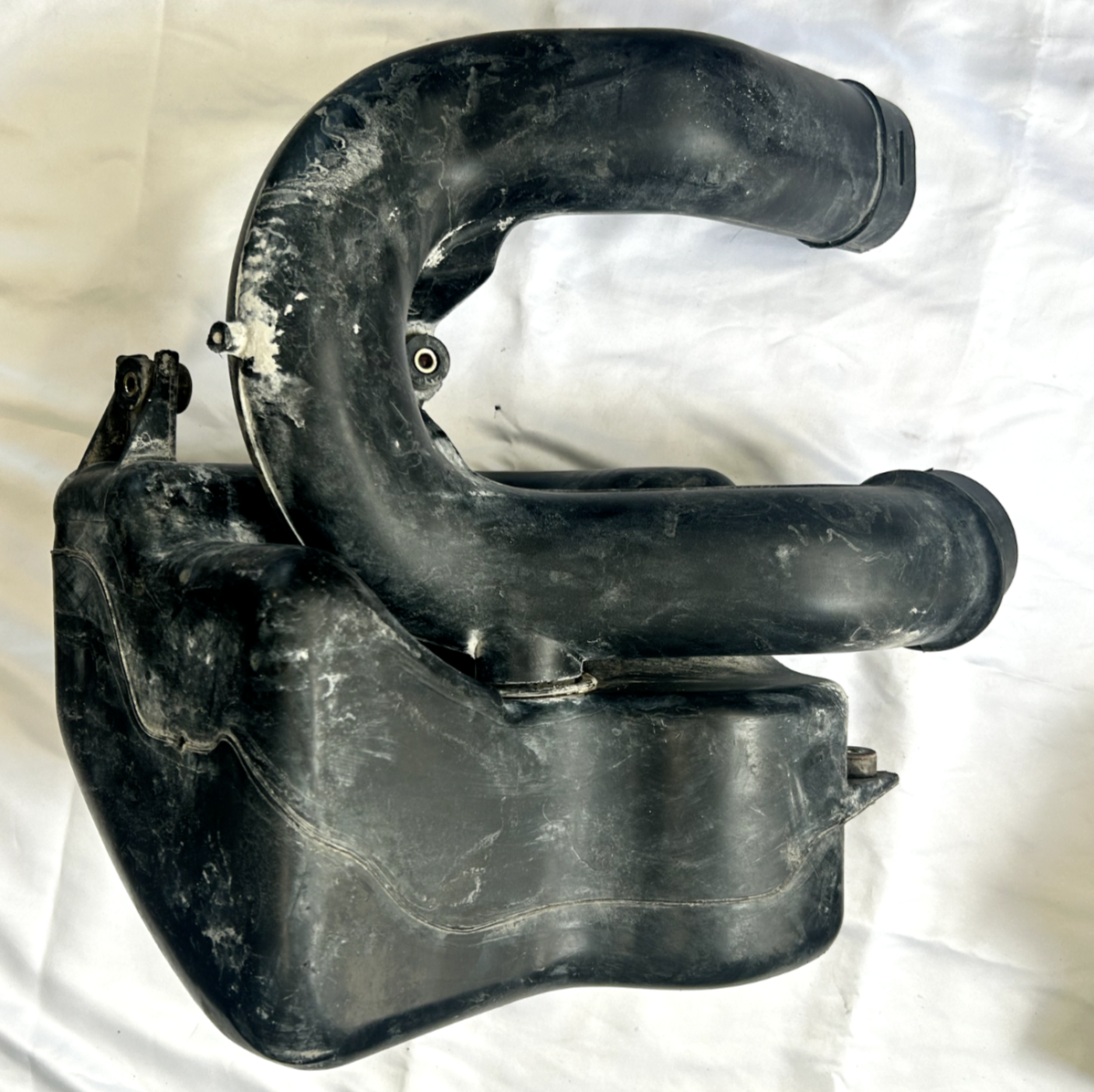 92-95 HONDA CIVIC SI EG AIR INTAKE RESONATOR CHAMBER OEM Silencer. OEM AIR BOX