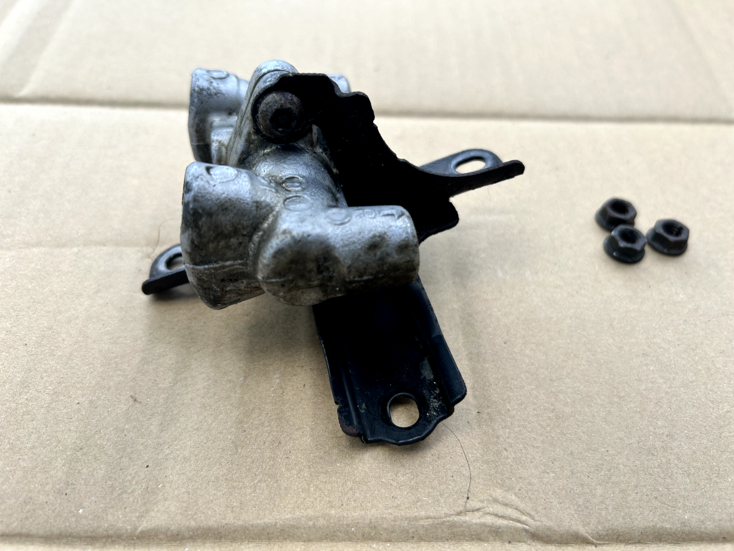 92-95 HONDA CIVIC SI REAR DISC BRAKE PROPORTIONING VALVE 4040 40/40 PROP VALVE