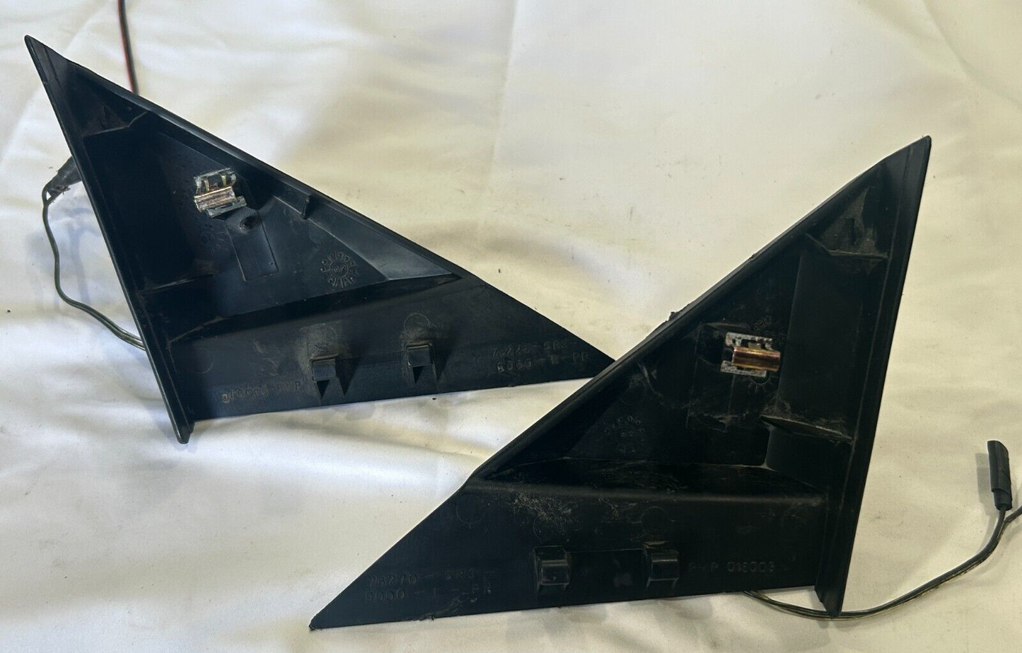 92-95 Honda Civic Trim Garnish Right & Left Door Mirror Trim 76270-SR4-9000 OEM