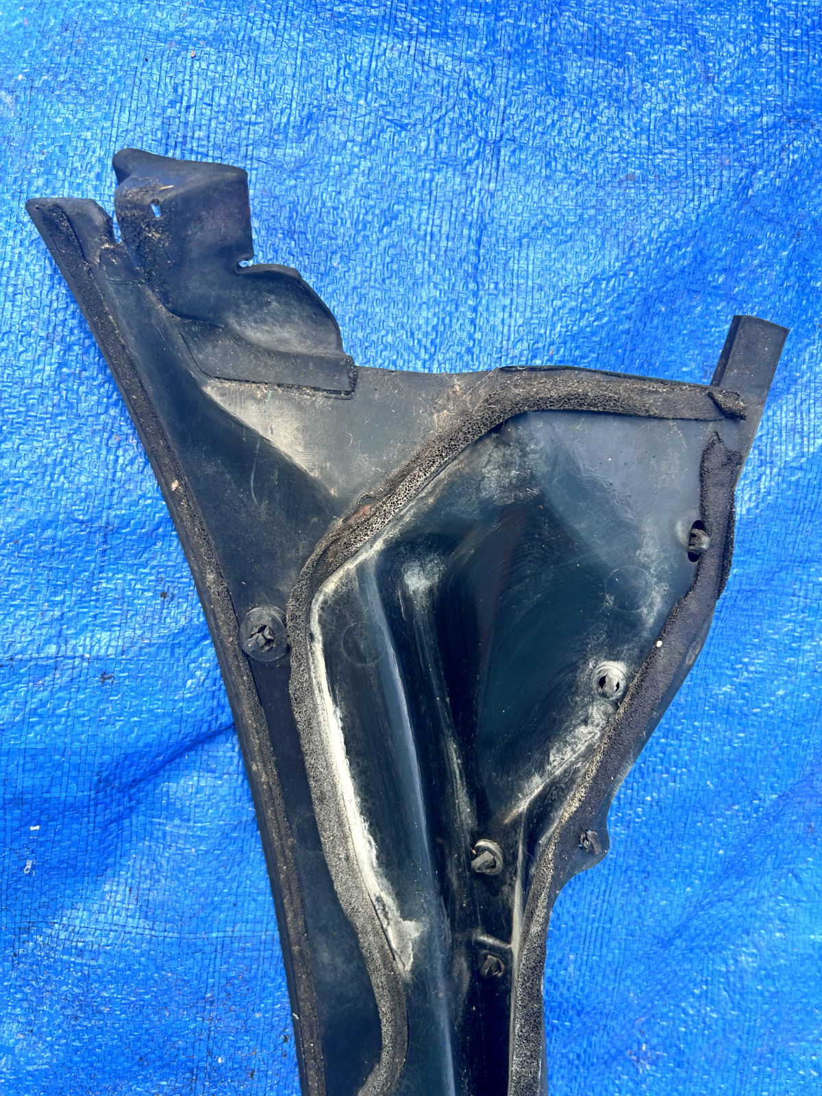 92-95 OEM HONDA CIVIC SI EG COUPE HATCH - WINDSHIELD WIPER COWL TRIM PLASTIC