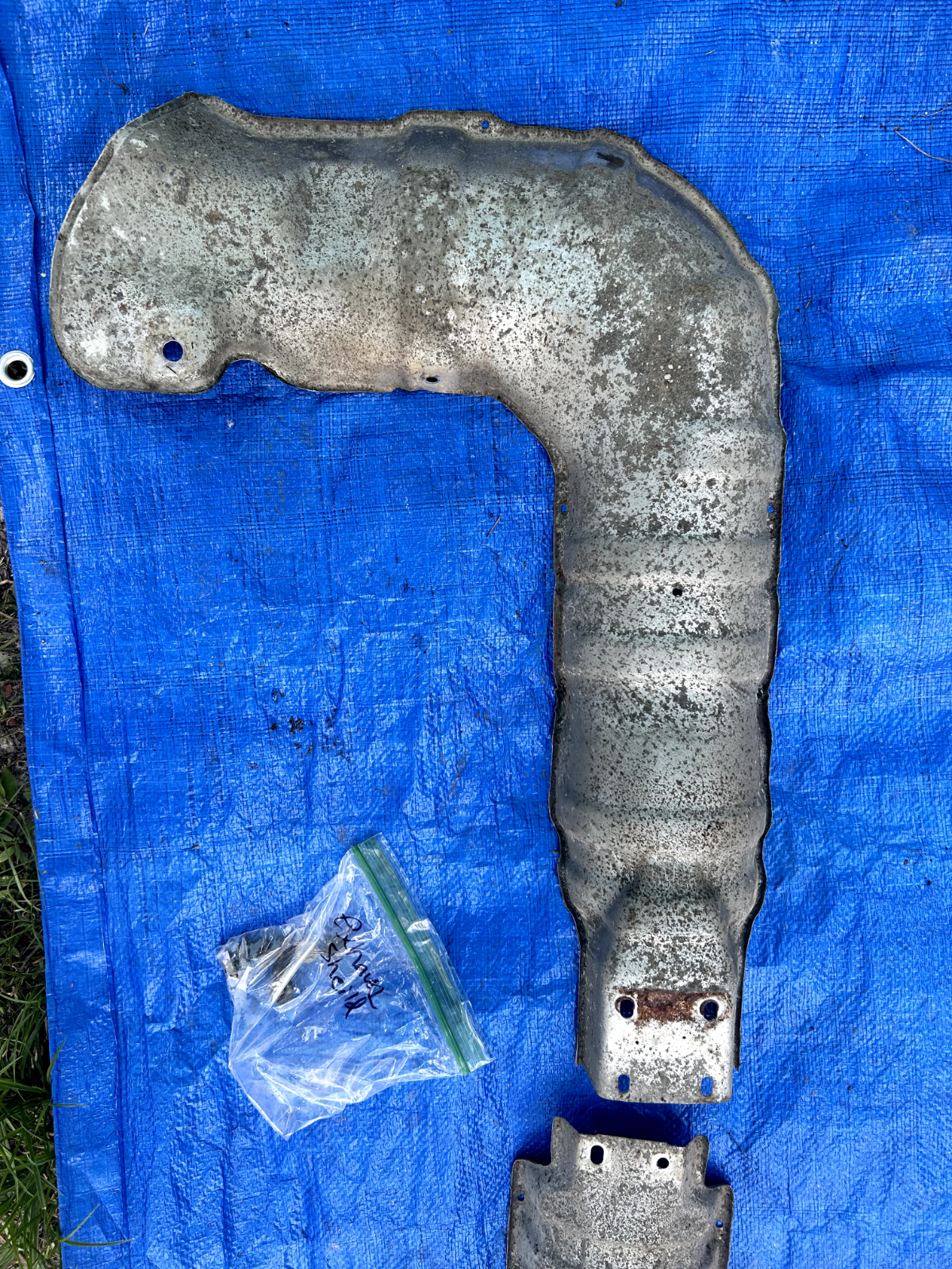 92-95 OEM Honda CIVIC Hatch SiR EG5 EG6 exhaust heat shield baffle mid pipe