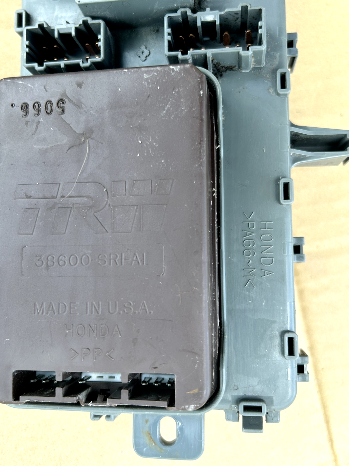 92-95 HONDA CIVIC CX DX SI - INTERIOR CABIN UNDER DASH FUSE BOX RELAY PANEL OEM