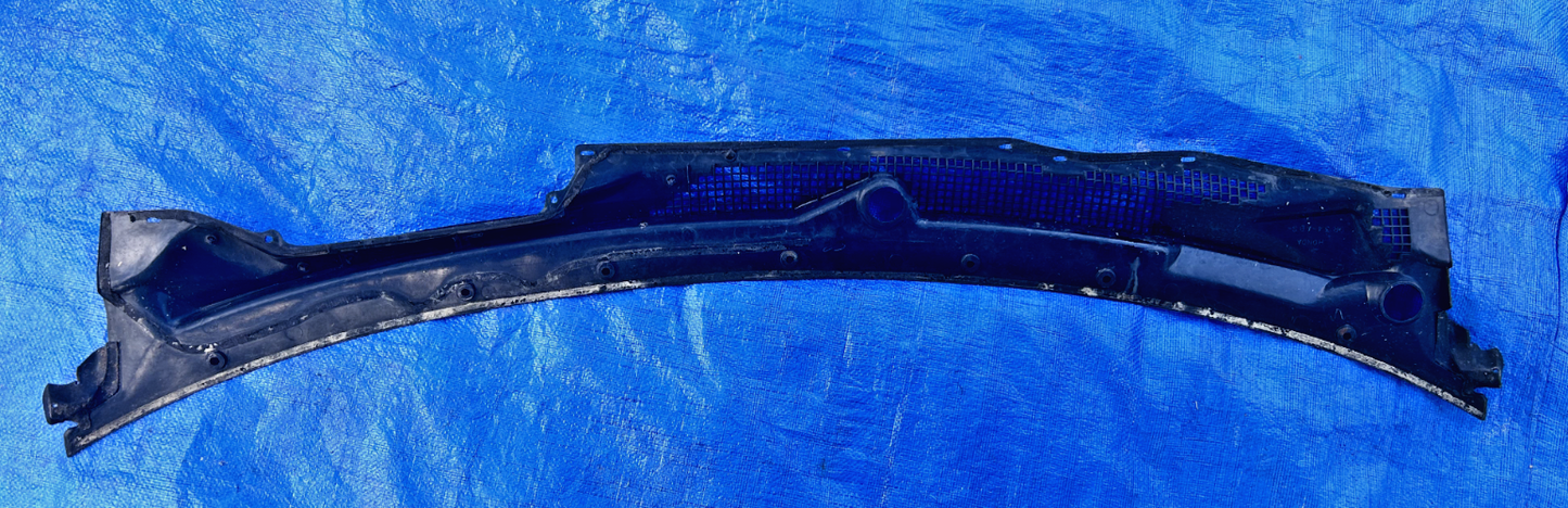 92-95 OEM HONDA CIVIC SI EG COUPE HATCH - WINDSHIELD WIPER COWL TRIM PLASTIC