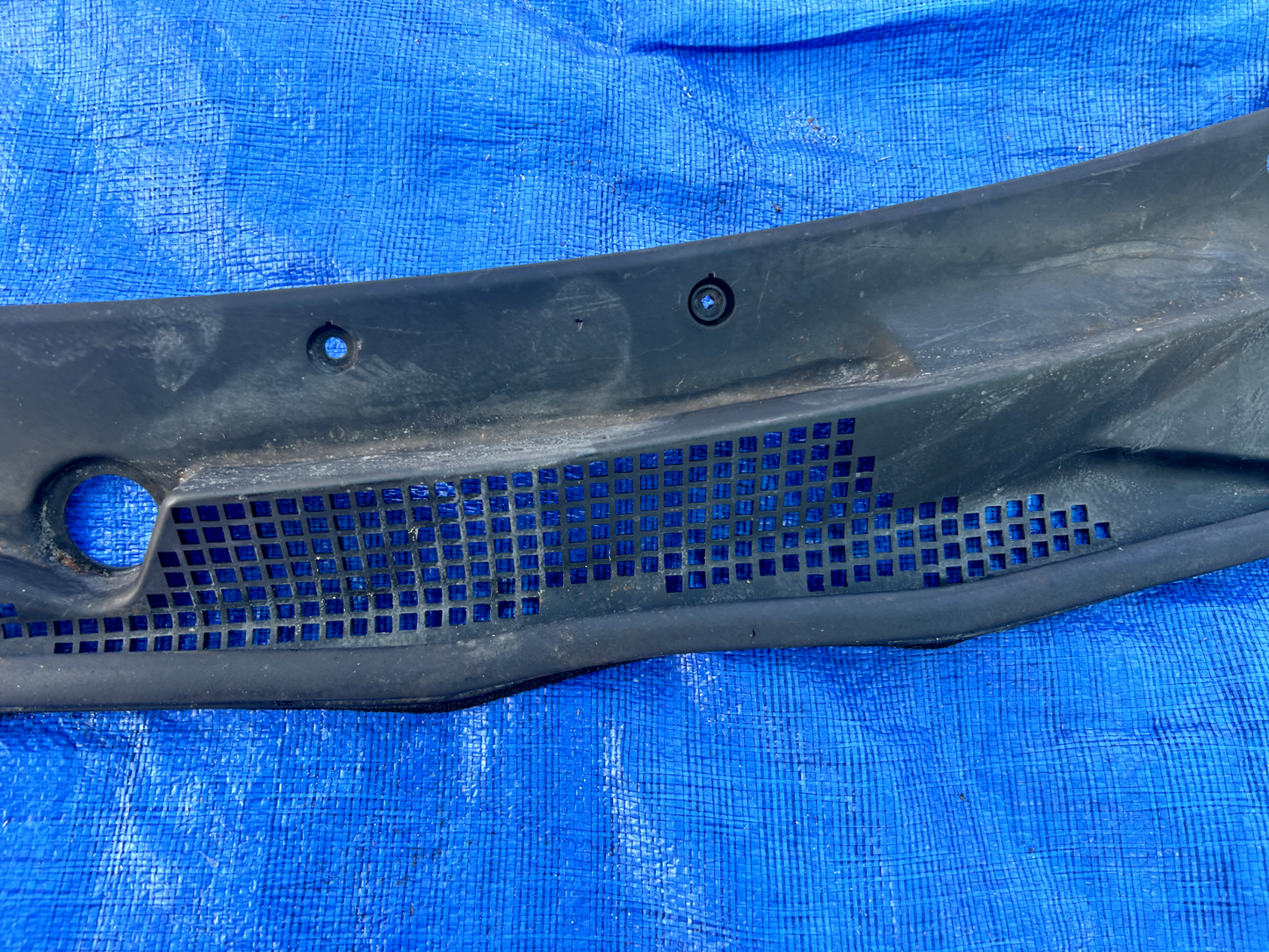 92-95 OEM HONDA CIVIC SI EG COUPE HATCH - WINDSHIELD WIPER COWL TRIM PLASTIC