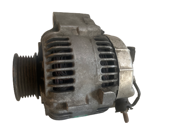 Toyota Alternator Assembly 27060-46070 - Used