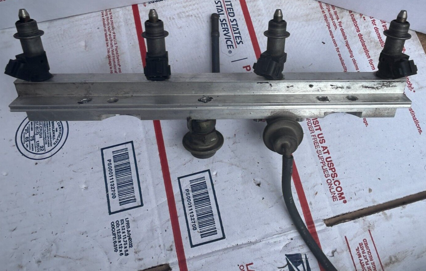 2001 Honda S2000 AP1 F20c Fuel Rail, Regulator, Injectors 16610PCX000 OEM 00-03