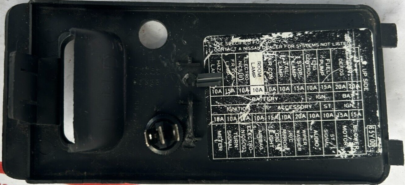 FUSE LID BLOCK for NISSAN 6896465 GENUINE OEM