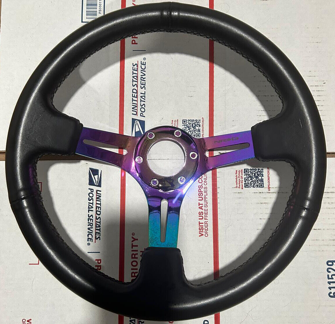 NRG Leather with Neo Chrome Center RST-018R-MCBS