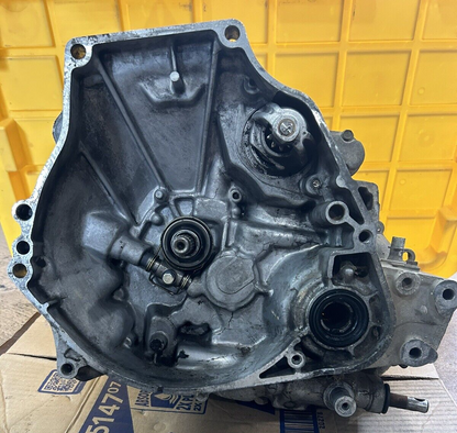 84 - 87 Honda CRX Civic L3 1.5 Manual Transmission 5 Speed Used OEM W STARTER