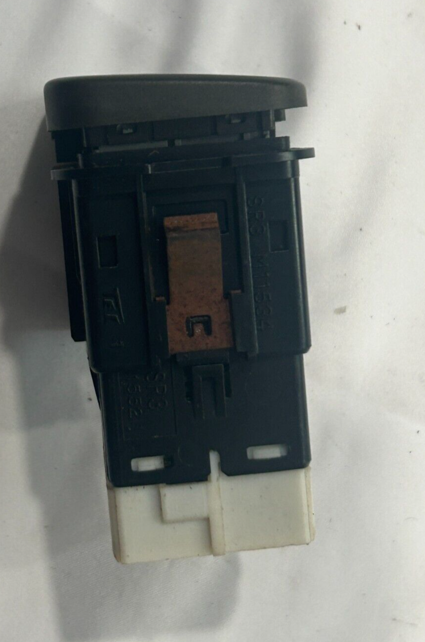 92 93 94 95  Honda Civic Rear Defrost Switch EG6 EG9 EJ1 OEM USDM