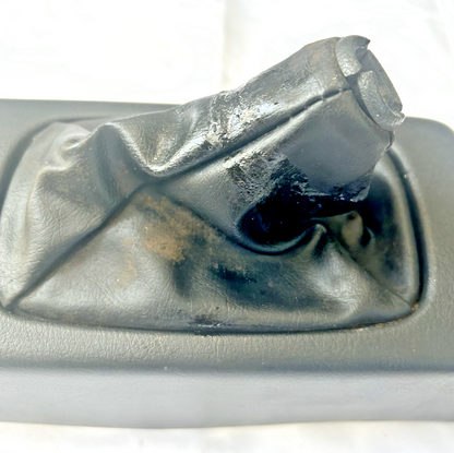 92-95 Honda Civic SI  LX OEM center shift cup holder console shifter boot manual